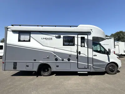 2027 Grand Design Lineage Series M photo 10