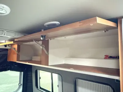 2021 Roadtrek Play photo 35