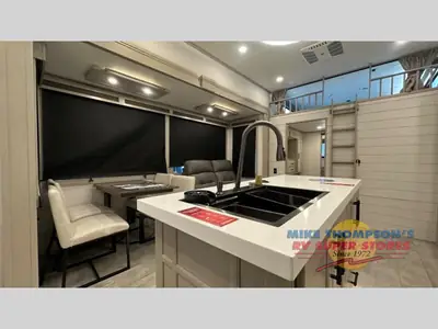 2025 Grand Design Solitude photo 7