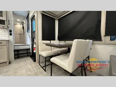2025 Grand Design Solitude photo 13