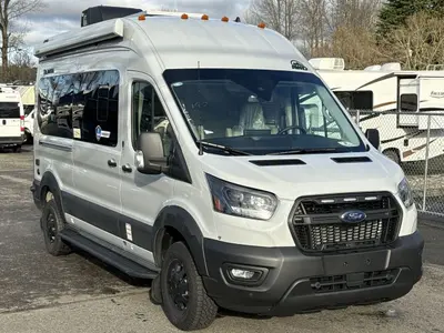2026 Thor Motor Coach Talavera photo 3