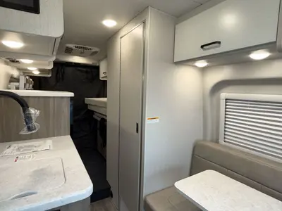 2026 Thor Motor Coach Talavera photo 29