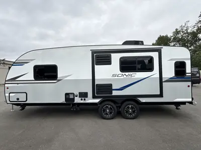 2022 Venture RV Sonic photo 6