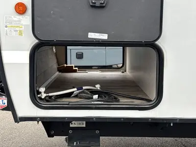2022 Venture RV Sonic photo 14