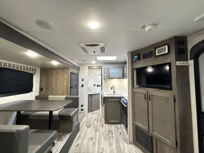 2022 Venture RV Sonic photo 34