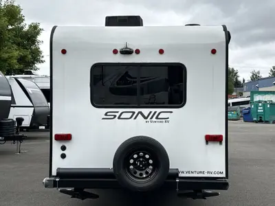 2022 Venture RV Sonic photo 8