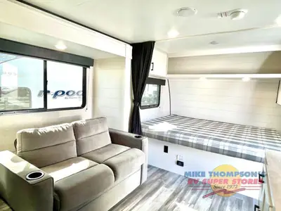 2025 Jayco Jay Flight SLX photo 8