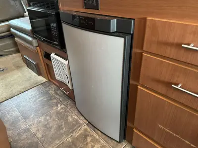 2012 Winnebago Era photo 28