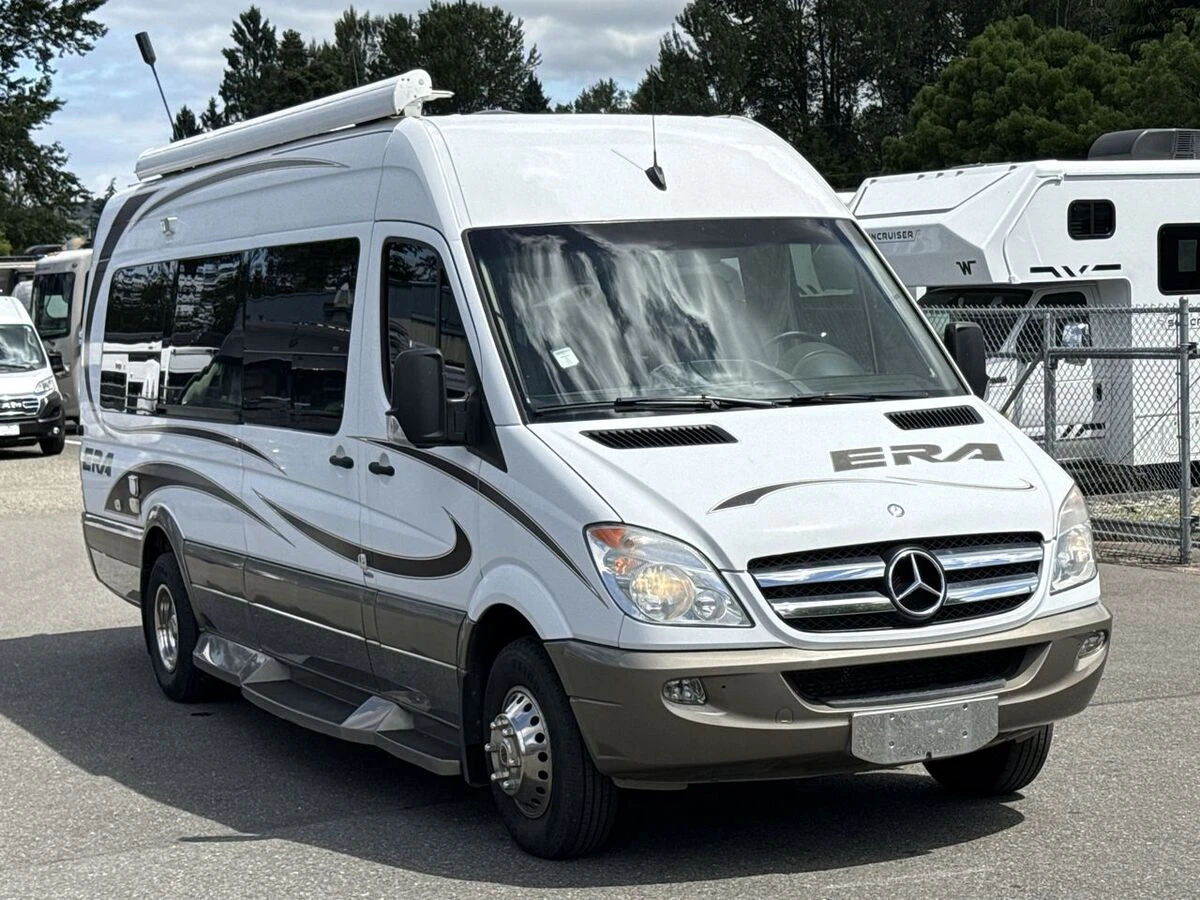 2012 Winnebago Era exterior