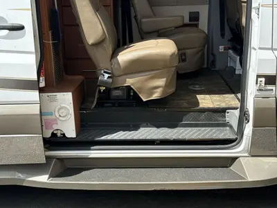 2012 Winnebago Era photo 18