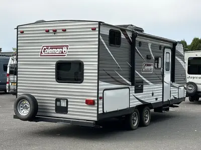 2018 Coleman Lantern photo 9