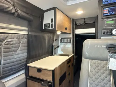 2027 Winnebago Revel photo 28