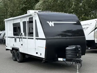 New 2026 Winnebago Micro Minnie 2200FBH