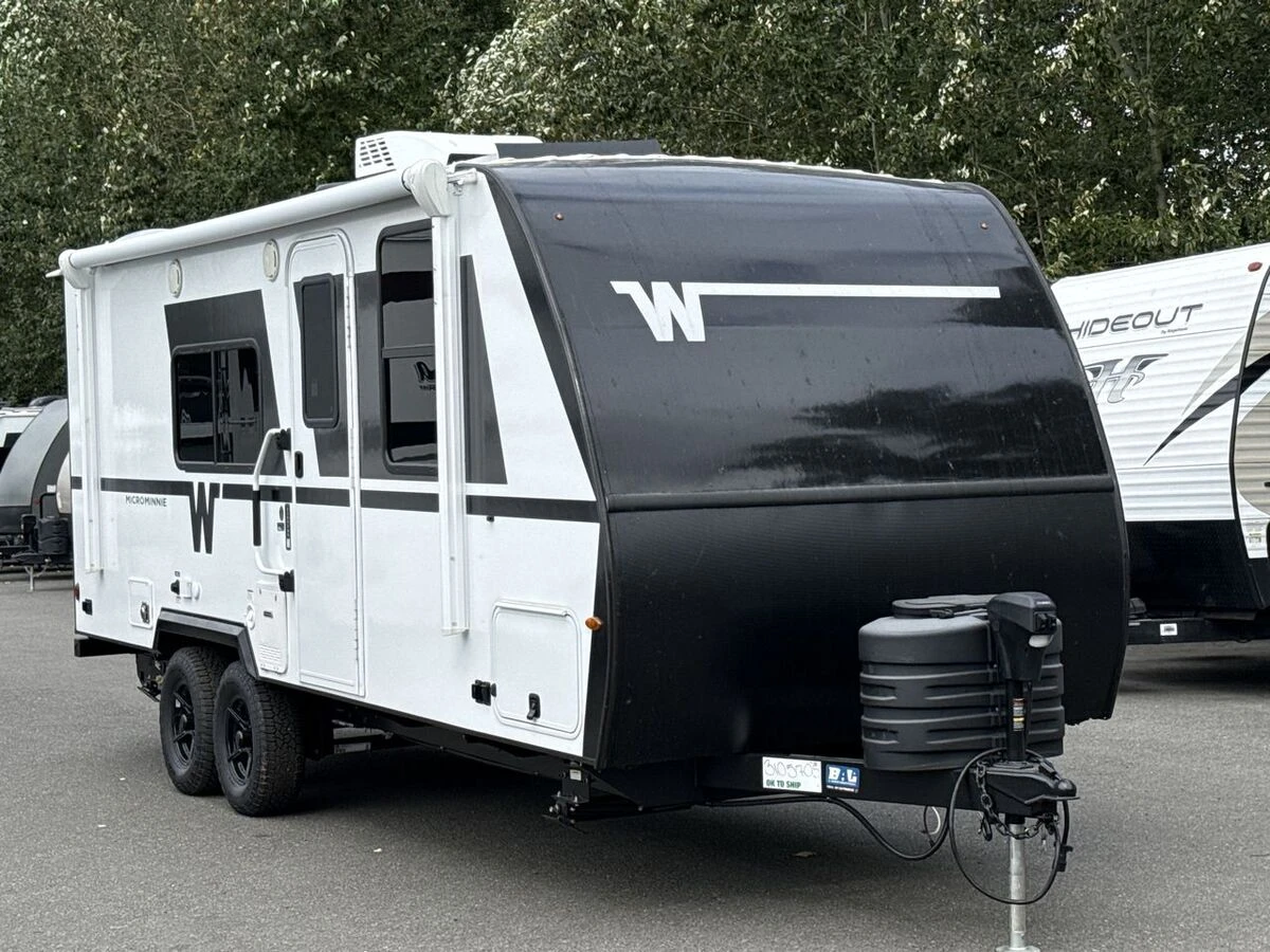 2026 Winnebago Micro Minnie exterior
