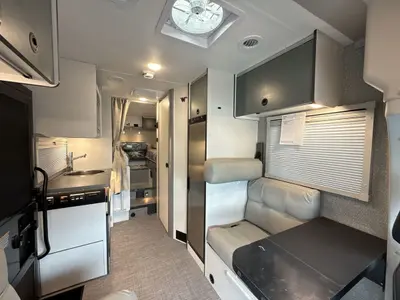 2027 Winnebago Ekko photo 29