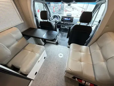 2027 Winnebago Ekko photo 48