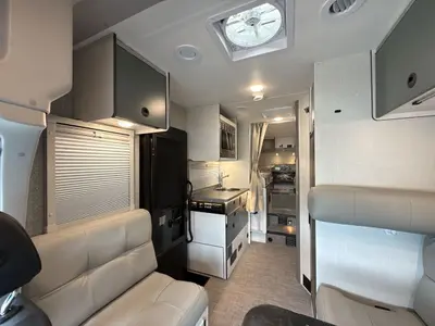 2027 Winnebago Ekko photo 28