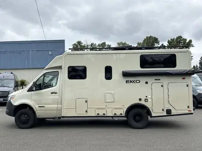 2027 Winnebago Ekko photo 6