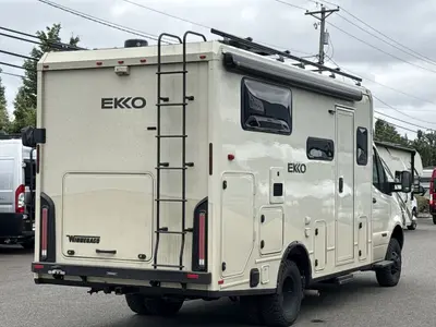 2027 Winnebago Ekko photo 9