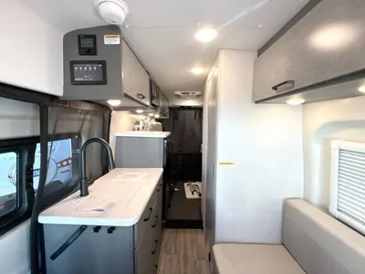 2026 Thor Motor Coach Talavera photo 39