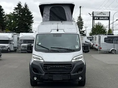 2027 Winnebago Solis photo 4