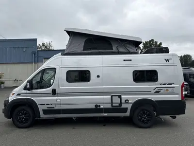 2027 Winnebago Solis photo 6