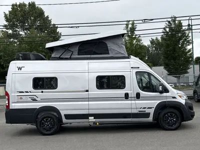2027 Winnebago Solis photo 10