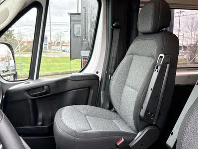 2026 Thor Motor Coach Rize photo 20