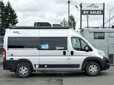 2026 Thor Motor Coach Rize photo 10