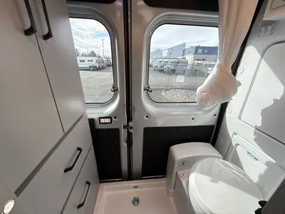 2026 Thor Motor Coach Rize photo 37