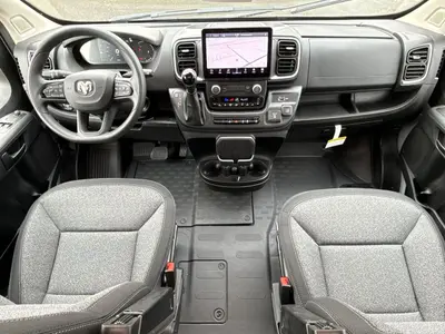 2026 Thor Motor Coach Rize photo 40