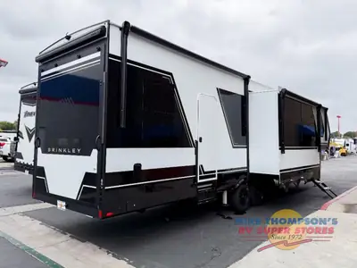 2026 Brinkley Model G photo 4