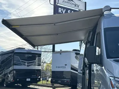 2022 Winnebago Era photo 17