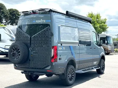 2026 Remote Vans Oasis Series photo 9
