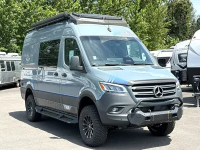 New 2026 Remote Vans Oasis Series Oasis
