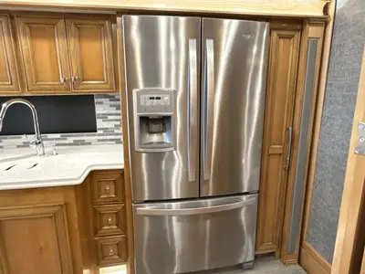 2021 Tiffin Motorhomes Phaeton photo 31