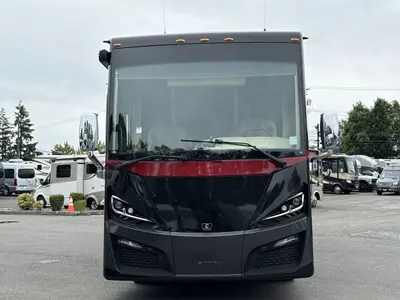 2021 Tiffin Motorhomes Phaeton photo 4