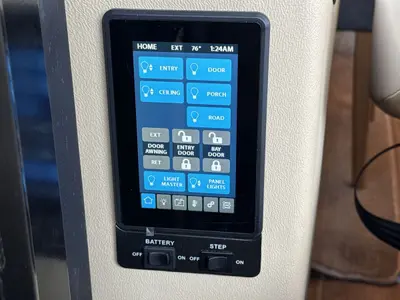 2021 Tiffin Motorhomes Phaeton photo 48