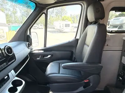 2022 Thor Motor Coach Tranquility photo 18