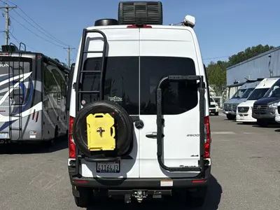 2022 Thor Motor Coach Tranquility photo 8