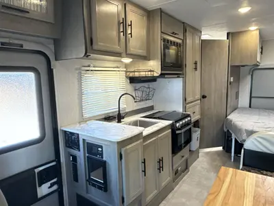 2023 Coachmen Cross Trail photo 27