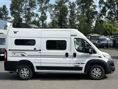 2027 Winnebago Solis photo 10