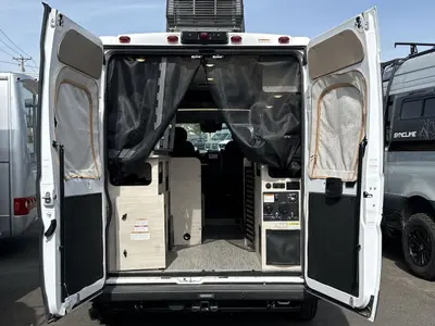 2027 Winnebago Solis photo 38