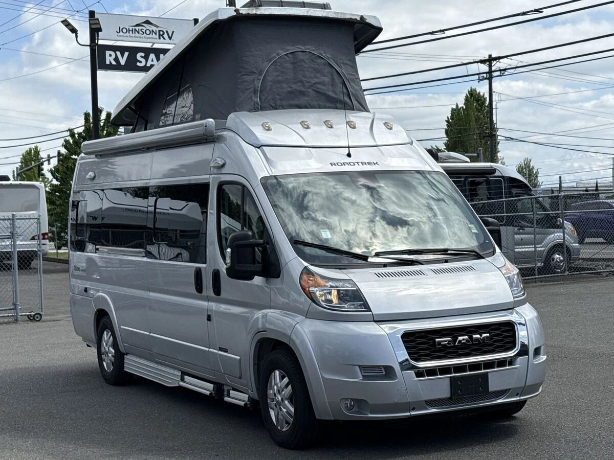 2021 Roadtrek Zion exterior