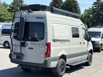 2027 Winnebago Revel photo 9