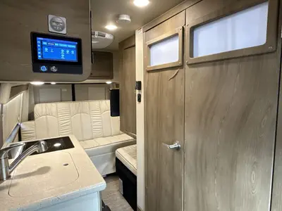 2022 Midwest Automotive Designs Passage photo 29