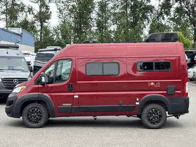 2024 Winnebago Solis photo 6