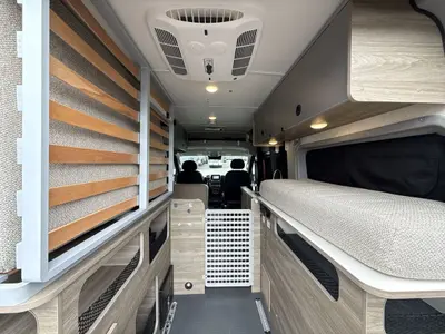 2024 Winnebago Solis photo 37