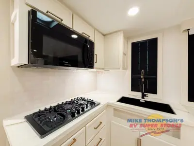2026 Brinkley Model I photo 12