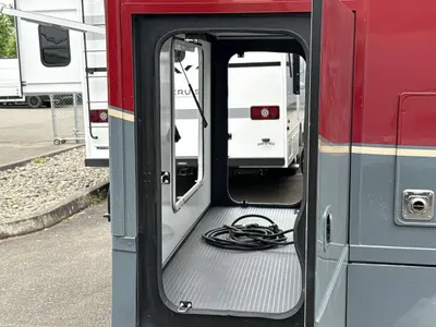 2027 Winnebago Navion photo 14